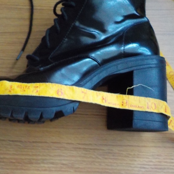 NEW Platform Black Block Heel Boot NWOT - Picture 7 of 9